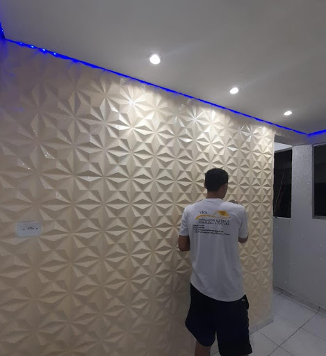 Logo da empresa - V.r.a Serviços Elétricos e pinturas.