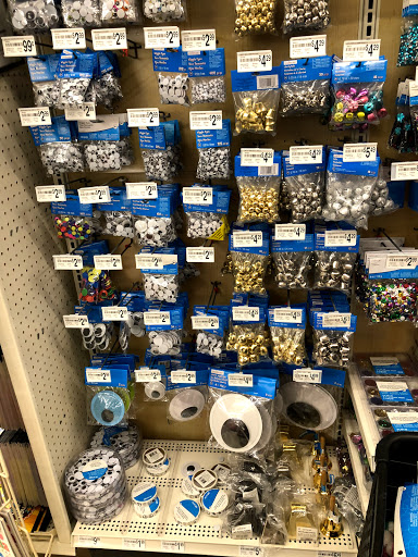 Craft Store «Michaels», reviews and photos, 32078 Gratiot Ave, Roseville, MI 48066, USA