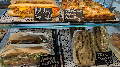 Au Pain Des Amis à Fontvieille