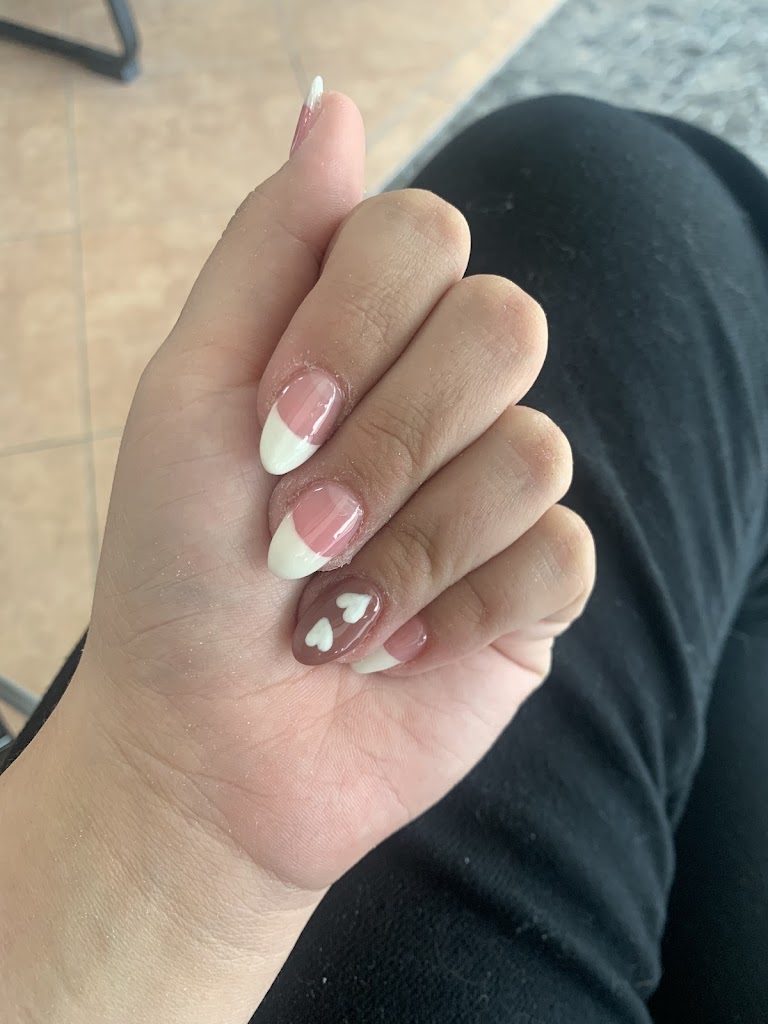 Star Nails 93644