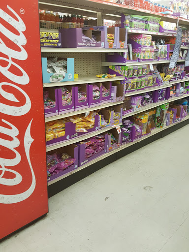 Dollar Store «FAMILY DOLLAR», reviews and photos, 310 Boston Ave, Stratford, CT 06614, USA