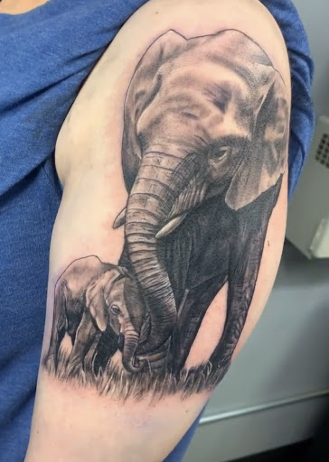 Tattoo Shop «Twisted Tattoo & Body Piercing», reviews and photos, 4168 N Elston Ave, Chicago, IL 60618, USA