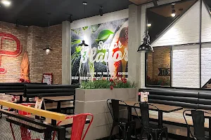 Pizza Hut Trần Hưng Đạo (Cà Mau) image