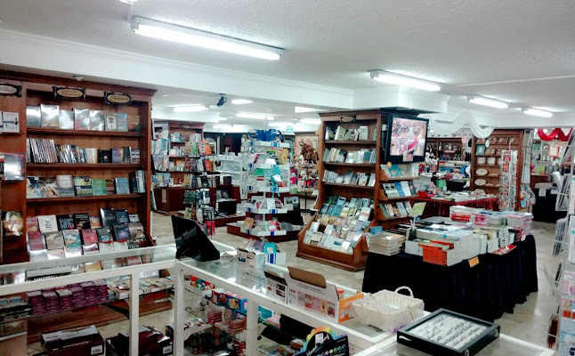 Opiniones de Libreria Realidades en Quito - Librería