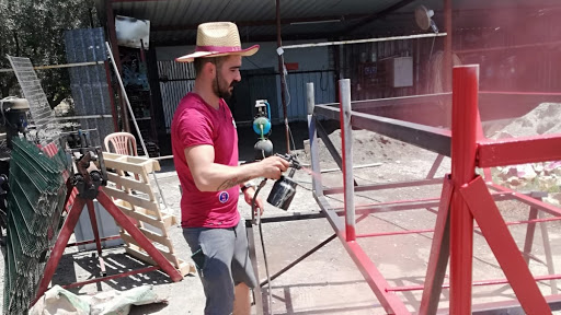 Güney Demir Doğrama Çelik Çatı, Kapı, Pencere Korkuluk, Balkon Korkuluk, Kaydırma,Bungolav Evler, Demir Çelik Evler, Ve Her Türlü Demir Doğrama İşlerinizde Sizlere En İyi Hizmeti Verebilmek İçin Buradayız