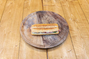 Photo n°25 de Mamamia à Saint-Denis ()