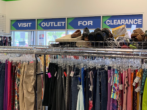 Thrift Store «Goodwill Store, Outlet Center & Donation Center», reviews and photos, 571 Hepburn Rd, Avondale, PA 19311, USA
