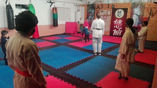 Asociación Civil Karate De Córdoba. Kenshinkan Goju Ryu.