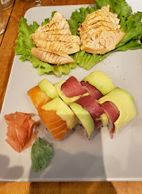 Plats et boissons du Restaurant de sushis Totoo cuisine japonaise à Paris - n°4
