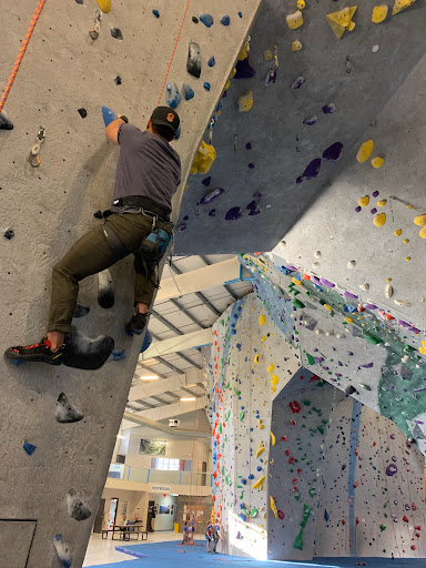 Rock Climbing Gym «Central Rock Gym», reviews and photos, 259 Eastern Blvd, Glastonbury, CT 06033, USA