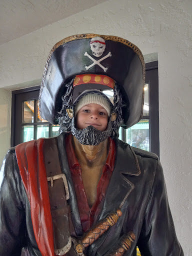 Outdoor Sports Store «Bear Mountain Outfitters Manly Toys And Hobbies», reviews and photos, 35 Hypolita St #105, St Augustine, FL 32084, USA