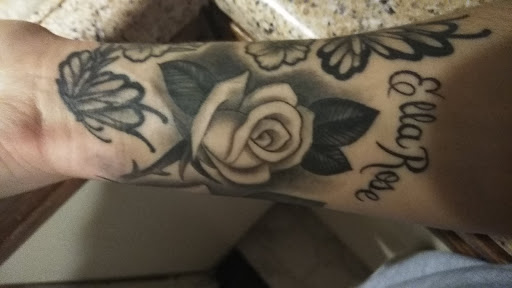 Tattoo Shop «Progressive Tattoo», reviews and photos, 123 Sunrise Hwy, Lindenhurst, NY 11757, USA