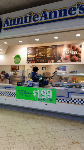 Shopping Mall «Century III Mall», reviews and photos, 3075 Clairton Rd, West Mifflin, PA 15123, USA