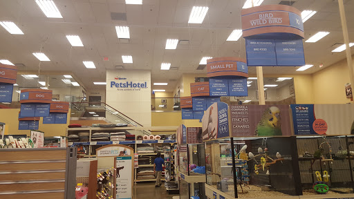 Pet Supply Store «PetSmart», reviews and photos, 12741 Towne Center Dr, Cerritos, CA 90703, USA
