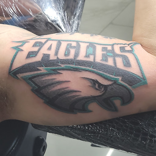 Explore manifest tattoo ideas, creative tattoo ideas in Albuquerque, available at Por Vida Tattoo