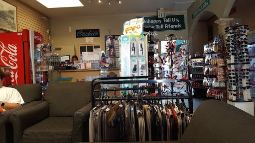 Car Wash «Fairway Garden Carwash», reviews and photos, 19834 E Walnut Dr N, Walnut, CA 91789, USA