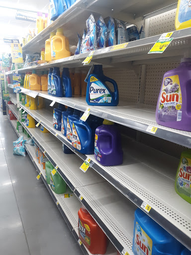 Discount Store «Dollar General», reviews and photos, 560 S 7th St, Akron, PA 17501, USA