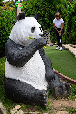 Jungle Golf à Le Bugue