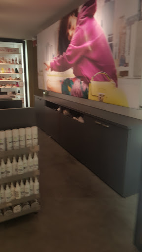 Shoe Store «Aldo Shoes», reviews and photos, 751 Collins Ave, Miami Beach, FL 33139, USA