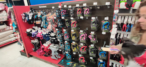 Pet Supply Store «Petco Animal Supplies», reviews and photos, 4616 Millenia Plaza Way, Orlando, FL 32839, USA