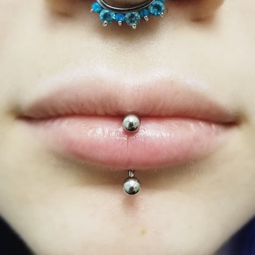 Body Piercing Shop «Skin Gallery Tattooing & Body Piercing», reviews and photos, 1402 Ogden Ave, Downers Grove, IL 60515, USA