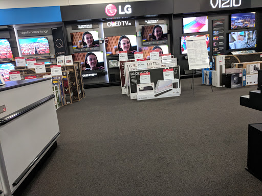 Electronics Store «Best Buy», reviews and photos, 4505 Monroe St, Toledo, OH 43613, USA