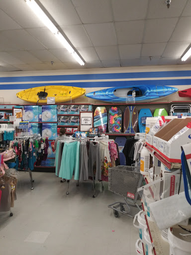 Discount Store «Ocean State Job Lot», reviews and photos, 2291 Northampton St, Holyoke, MA 01040, USA