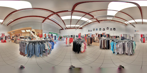 Magasin de vêtements FRIPE Emmaüs Reims Reims