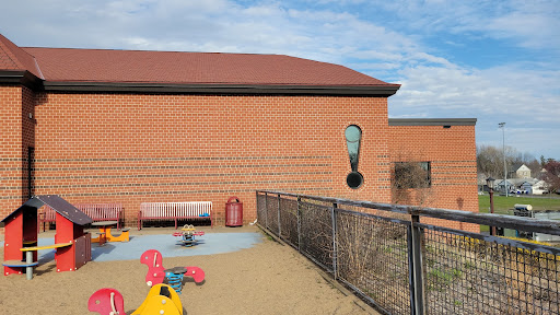 Recreation Center «North Dale Recreation Center», reviews and photos, 1414 St Albans St N, St Paul, MN 55117, USA