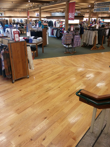 Clothing Store «L.L. Bean», reviews and photos, 95 Main St, Freeport, ME 04032, USA
