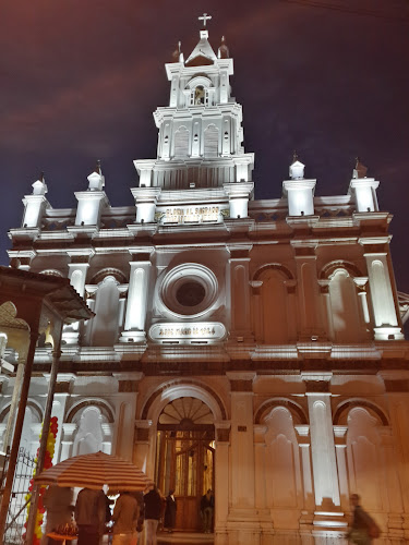 Opiniones de Iglesia de Todos Santos en Cuenca - Iglesia