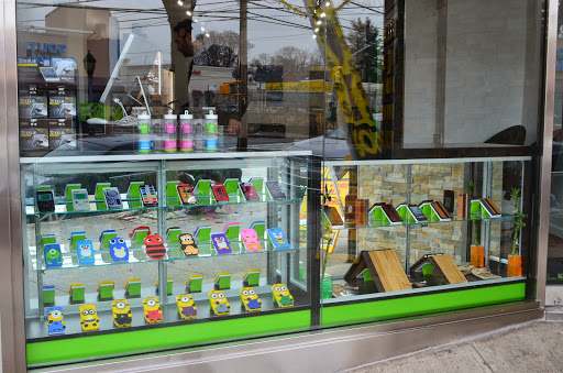Cell Phone Store «HEALIX Smartphone & Drone Repair», reviews and photos, 138 New Dorp Ln, Staten Island, NY 10306, USA