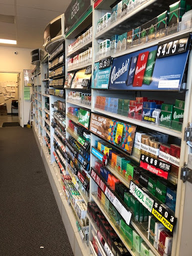Tobacco Shop «Smokers Outlet», reviews and photos, 1446 E Kearney St, Springfield, MO 65803, USA