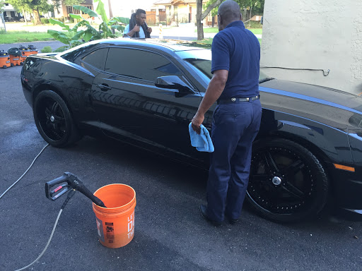 Car Wash «EaDo Hand Car Wash», reviews and photos, 2919 Leeland St, Houston, TX 77003, USA