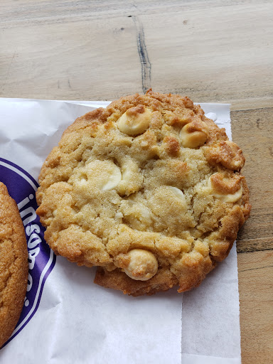 Cookie Shop «Insomnia Cookies», reviews and photos, 402 14th Ave SE, Minneapolis, MN 55414, USA