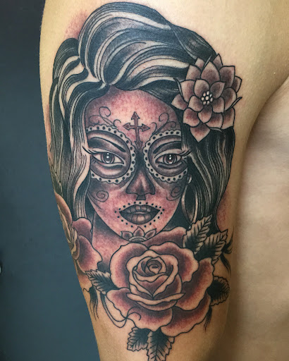 Find matching tattoo ideas best friends for your next unique tattoo in Honolulu at Sacred Art Tattoo Waikiki
