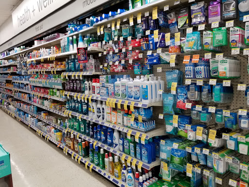 Drug Store «Walgreens», reviews and photos, 15 Grant Square, Hinsdale, IL 60521, USA