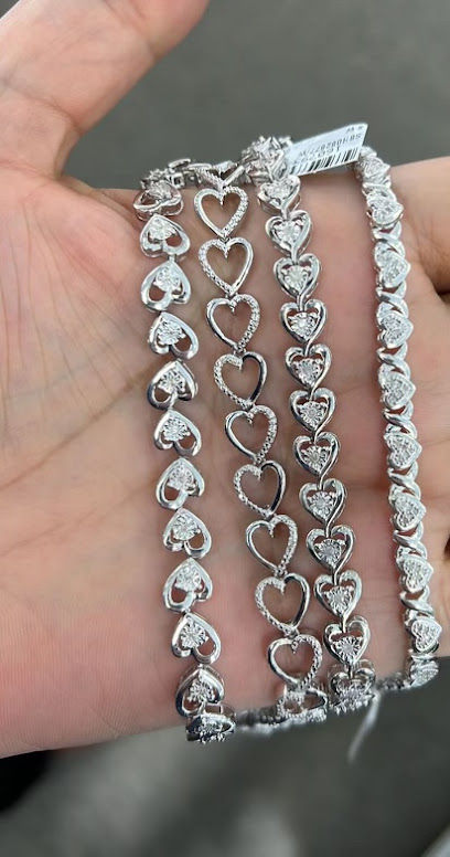 Yumna Jewelers