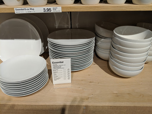 Furniture Store «Crate and Barrel», reviews and photos, 555 Bellevue Way NE, Bellevue, WA 98004, USA