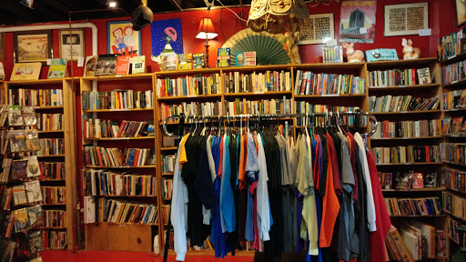 Thrift Store «Fat Rabbit Thrift & Vintage», reviews and photos, 1000 E Oak St, Louisville, KY 40204, USA
