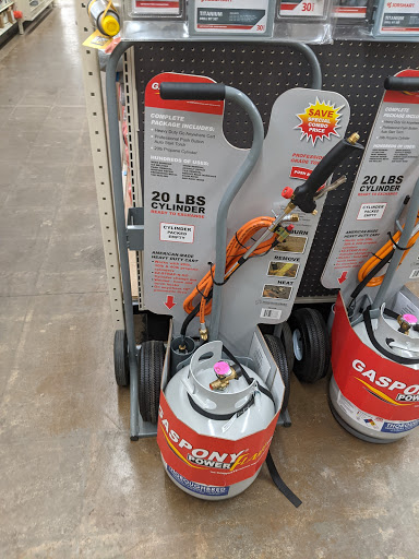 Home Improvement Store «Tractor Supply Co.», reviews and photos, 3015 S 23rd Ave, Greeley, CO 80631, USA