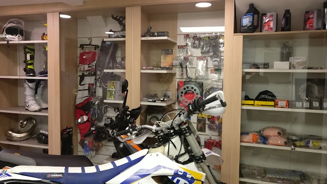 Opiniones de Travesía Motos (repuestos honda, yamaha, ktm, husqvarna, kawasaki, suzuki en Cuenca - Tienda de motocicletas