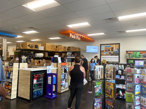 Print Shop «FedEx Office Print & Ship Center», reviews and photos, 3031 Wilma Rudolph Blvd, Clarksville, TN 37040, USA