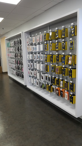 Cell Phone Store «Verizon Authorized Retailer / RW - Downingtown, PA», reviews and photos, 3903 Lincoln Hwy, Downingtown, PA 19335, USA