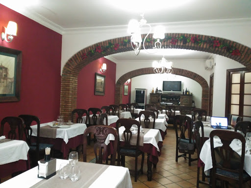 Restaurante Hak - Av. del Ing. Emilio Herrera, 37, 28050 Madrid, España