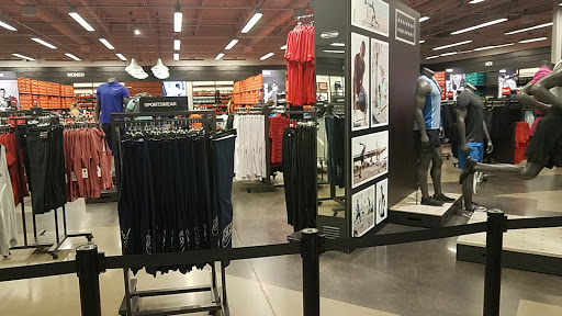 Sporting Goods Store «Nike Factory Store», reviews and photos, 6800 N 95th Ave #590, Glendale, AZ 85301, USA