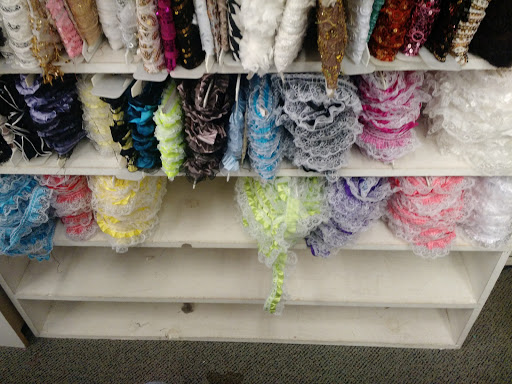 Fabric Store «Sewfisticated Discount Fabrics», reviews and photos, 303 Worcester Rd, Framingham, MA 01701, USA