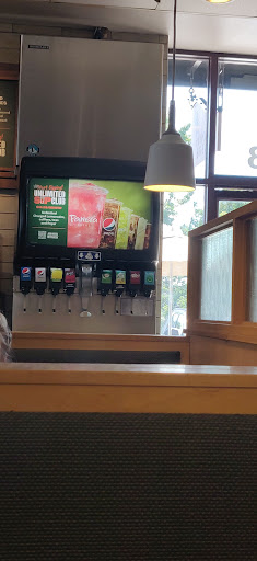 Sandwich Shop «Panera Bread», reviews and photos, 473 N Alafaya Trail, Orlando, FL 32828, USA