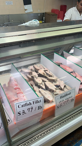 Asian Grocery Store «Cho Saigon New Market», reviews and photos, 2206 S Collins St, Arlington, TX 76010, USA