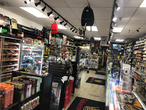 Vaporizer Store «Tobacco King & Vape King», reviews and photos, 13273 Worth Ave, Woodbridge, VA 22192, USA